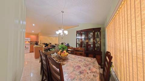 3576 Stratton Lane, Boynton Beach FL - photo 18 of 59