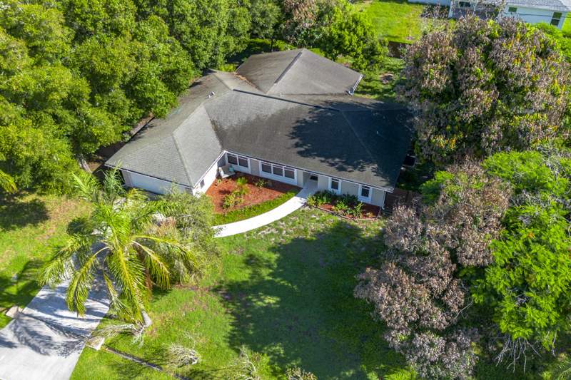 3 bedroom Single Family Residence at 749 SW Mccracken Avenue, Port St Lucie Section 21, Port St. Lucie — photo 3