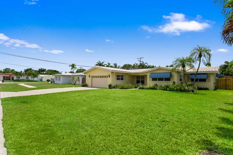 4 bedroom Single Family Residence at 4240 NE 19th Avenue, Coral Heights Sec One, Oakland Park — photo 3