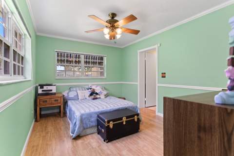 4240 NE 19th Avenue, Oakland Park FL - photo 24 of 42