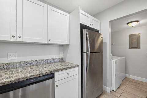 4999 Sable Pine Circle #D2, West Palm Beach FL - photo 15 of 31