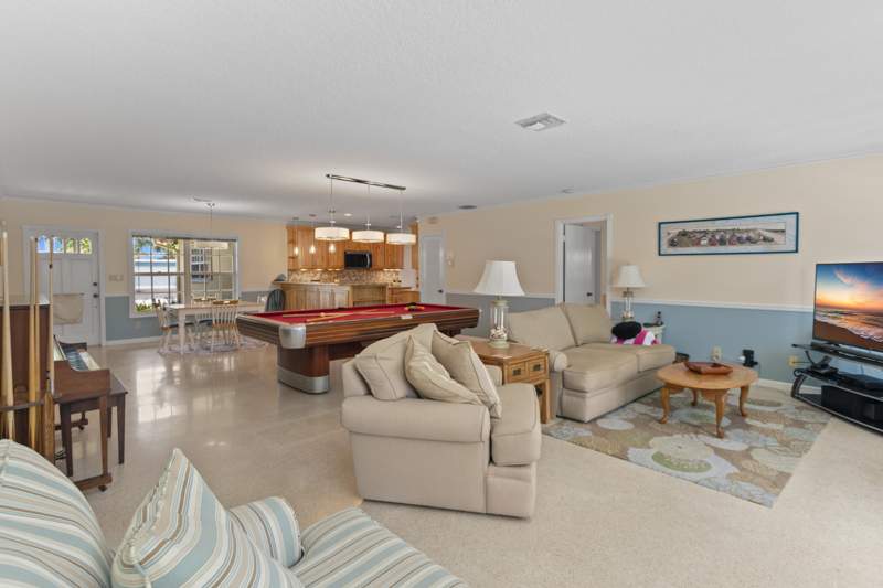 4 bedroom Single Family Residence at 4240 NE 19th Avenue, Coral Heights Sec One, Oakland Park — photo 5