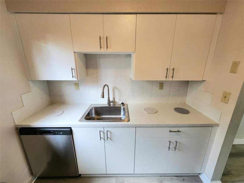 2 bedroom Condominium at 2607 NE 8th Avenue #33, Wilton Village Condo, Wilton Manors — photo 4