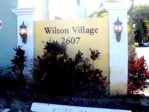 2607 NE 8th Avenue #33, Wilton Manors FL - photo 11 of 12