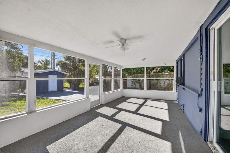 3 bedroom Single Family Residence at 1006 S M Street, Lake Worth Town Of Add 1, Lake Worth Beach — photo 4