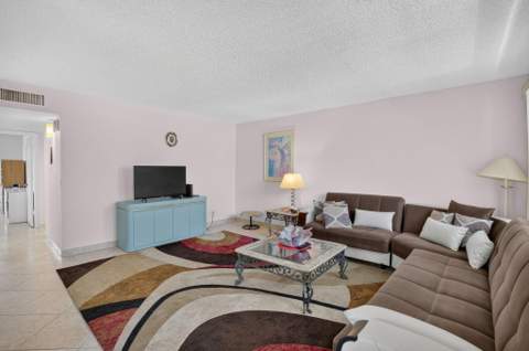 809 Normandy Q #809, Delray Beach FL - photo 6 of 87