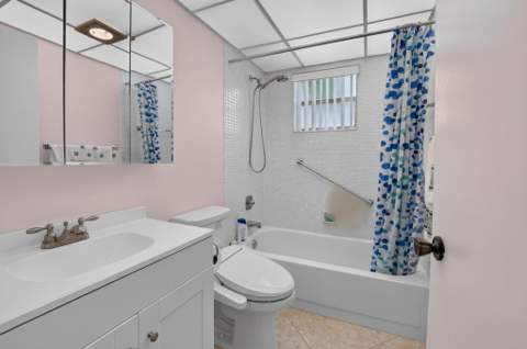 809 Normandy Q #809, Delray Beach FL - photo 17 of 87