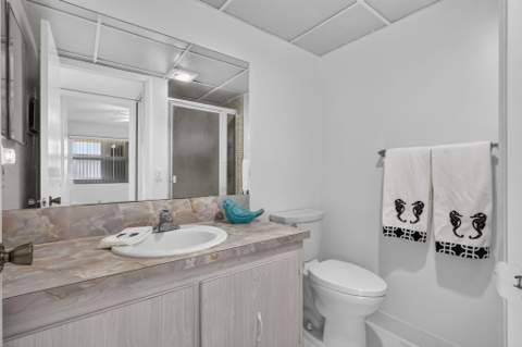 40 Burgundy A, Delray Beach FL - photo 20 of 40