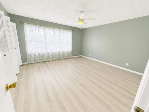 222 Foxtail Drive #E, Greenacres FL - photo 10 of 24
