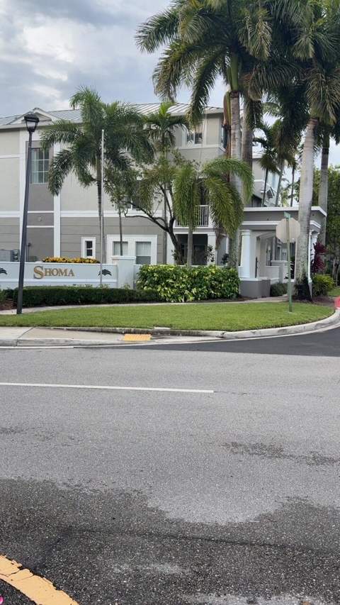 3608 Shoma Drive, Royal Palm Beach FL - photo 8 of 24