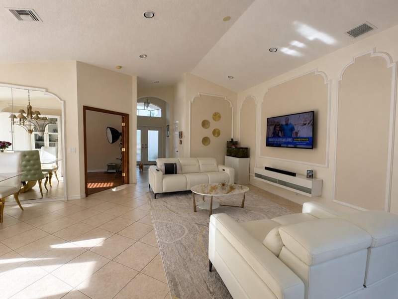 3 bedroom Single Family Residence at 9576 Taormina Street, Towne Park 1, Lake Worth — photo 2