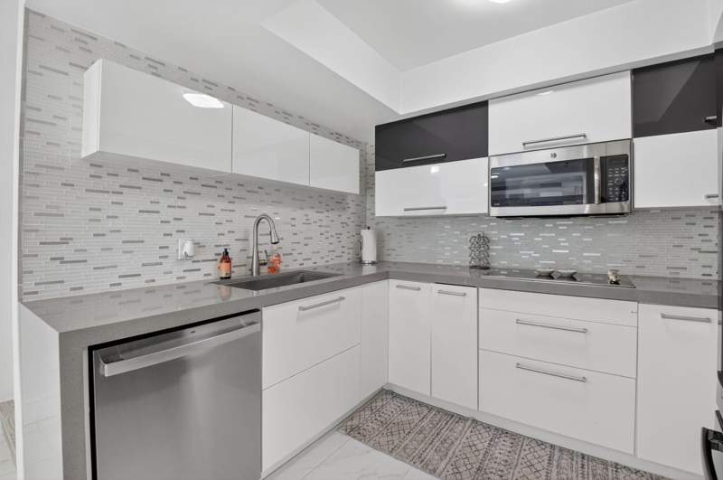 3 bedroom Townhouse at 4310 Village Drive #D, Chateau Woods, Delray Beach — photo 5