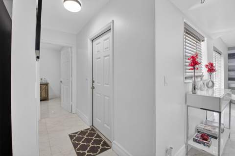 4310 Village Drive #D, Delray Beach FL - photo 9 of 56
