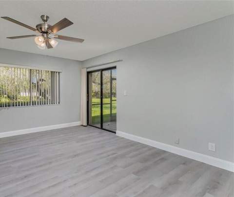454 Lakeview Drive #1, Weston FL - photo 11 of 12