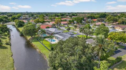 2421 NW 114th Avenue, Coral Springs FL - photo 12 of 61