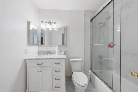 52 Canterbury Lane, Tamarac FL - photo 19 of 28