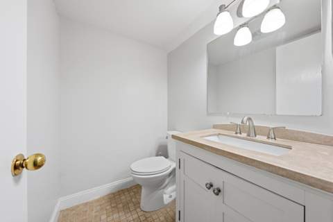 52 Canterbury Lane, Tamarac FL - photo 11 of 28