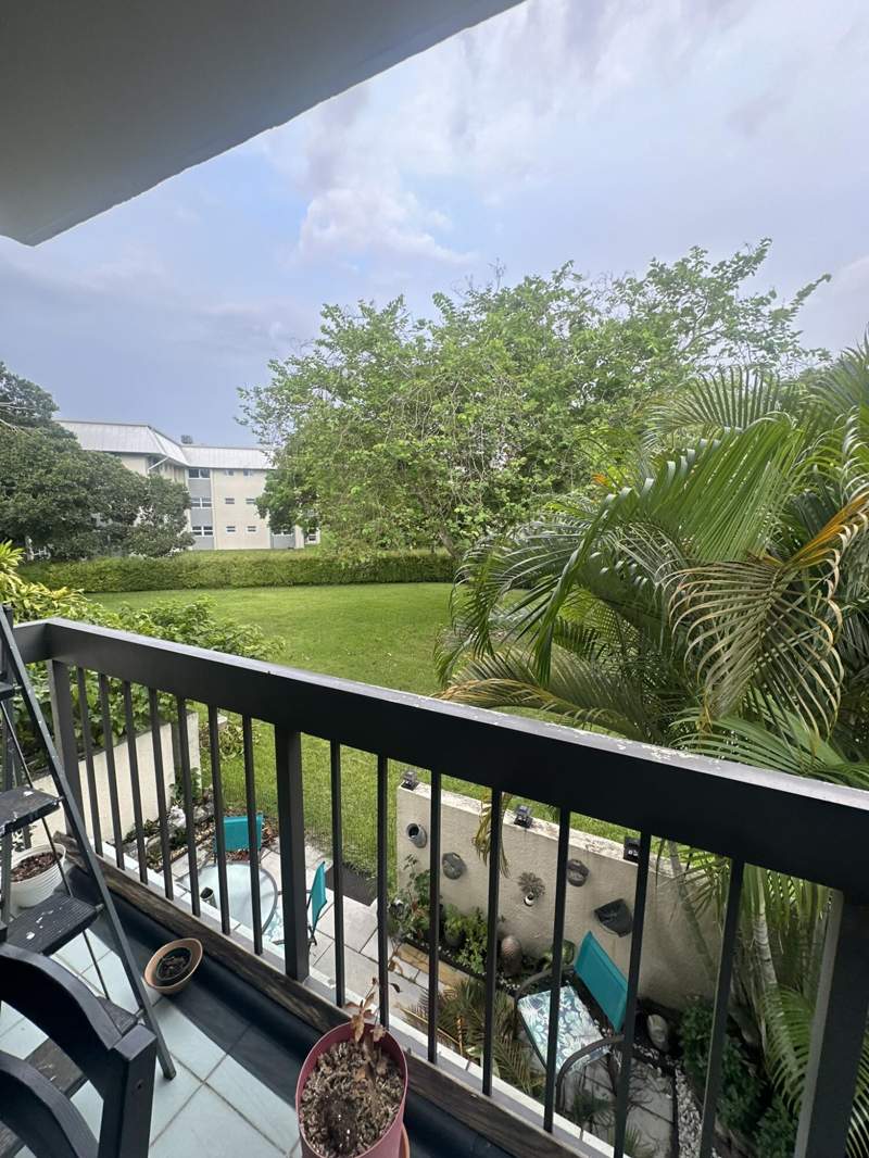 2 bedroom Condominium at 8409 Forest Hills Drive #205, Greenglades Condo IV, Coral Springs — photo 3