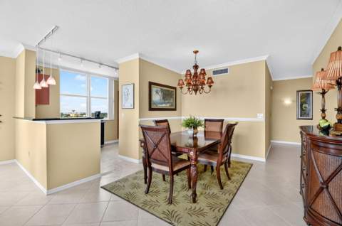 625 Casa Loma Boulevard #1002, Boynton Beach FL - photo 8 of 55