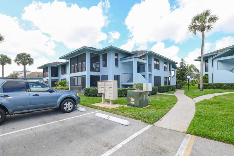 2 bedroom Condominium at 950 S Kanner Highway #905, Gardens At Poppleton Creek Condo, Stuart — photo 3