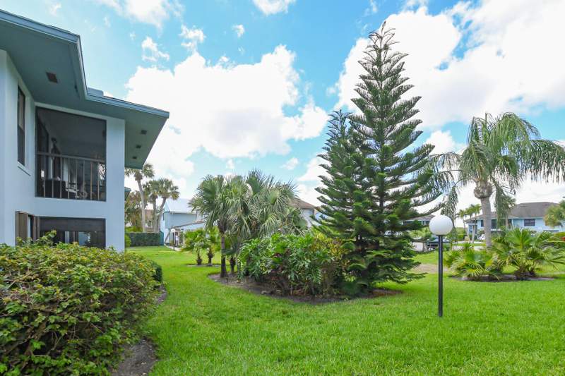 2 bedroom Condominium at 950 S Kanner Highway #905, Gardens At Poppleton Creek Condo, Stuart — photo 5