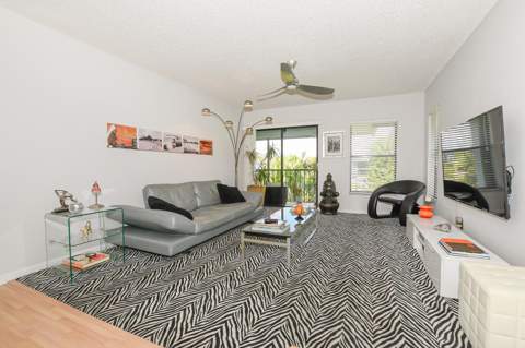 950 S Kanner Highway #905, Stuart FL - photo 15 of 34