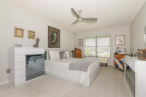 950 S Kanner Highway #905, Stuart FL - photo 18 of 34