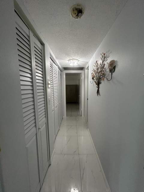225 Bonnie Boulevard #405, Palm Springs FL - photo 16 of 27