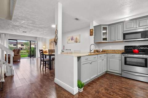 3727 Carambola Circle #2823, Coconut Creek FL - photo 6 of 62