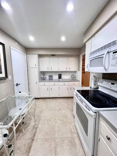 3300 NE 36th Street #518, Fort Lauderdale FL - photo 9 of 22