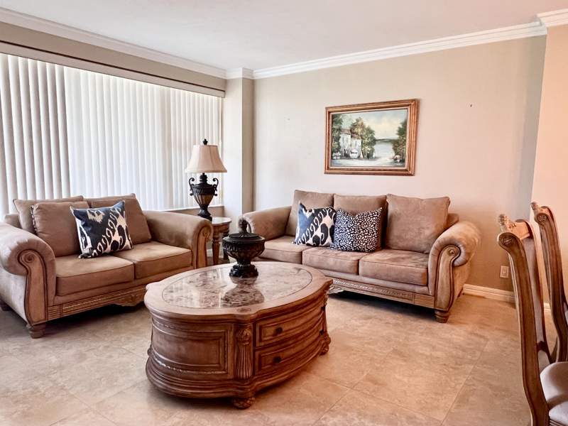 1 bedroom Stock Cooperative at 3300 NE 36th Street #518, Coral Ridge Towers East, Fort Lauderdale — photo 4