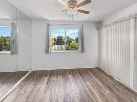 5717 Deer Run Drive #4a, Fort Pierce FL - photo 6 of 20