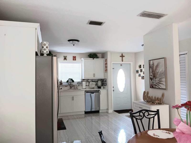 2 bedroom Condominium at 868 Worcester #A, Covered Bridge Condo, Lake Worth — photo 5