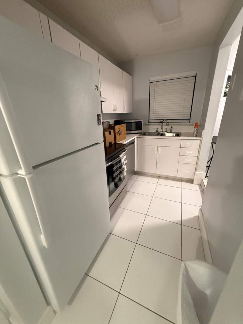1 bedroom Townhouse at 4121 NE 21st Terrace ##3, Venetian Isles 3rd Sec, Lighthouse Point — photo 5