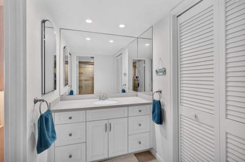 120 Celestial Way #114, Juno Beach FL - photo 16 of 31