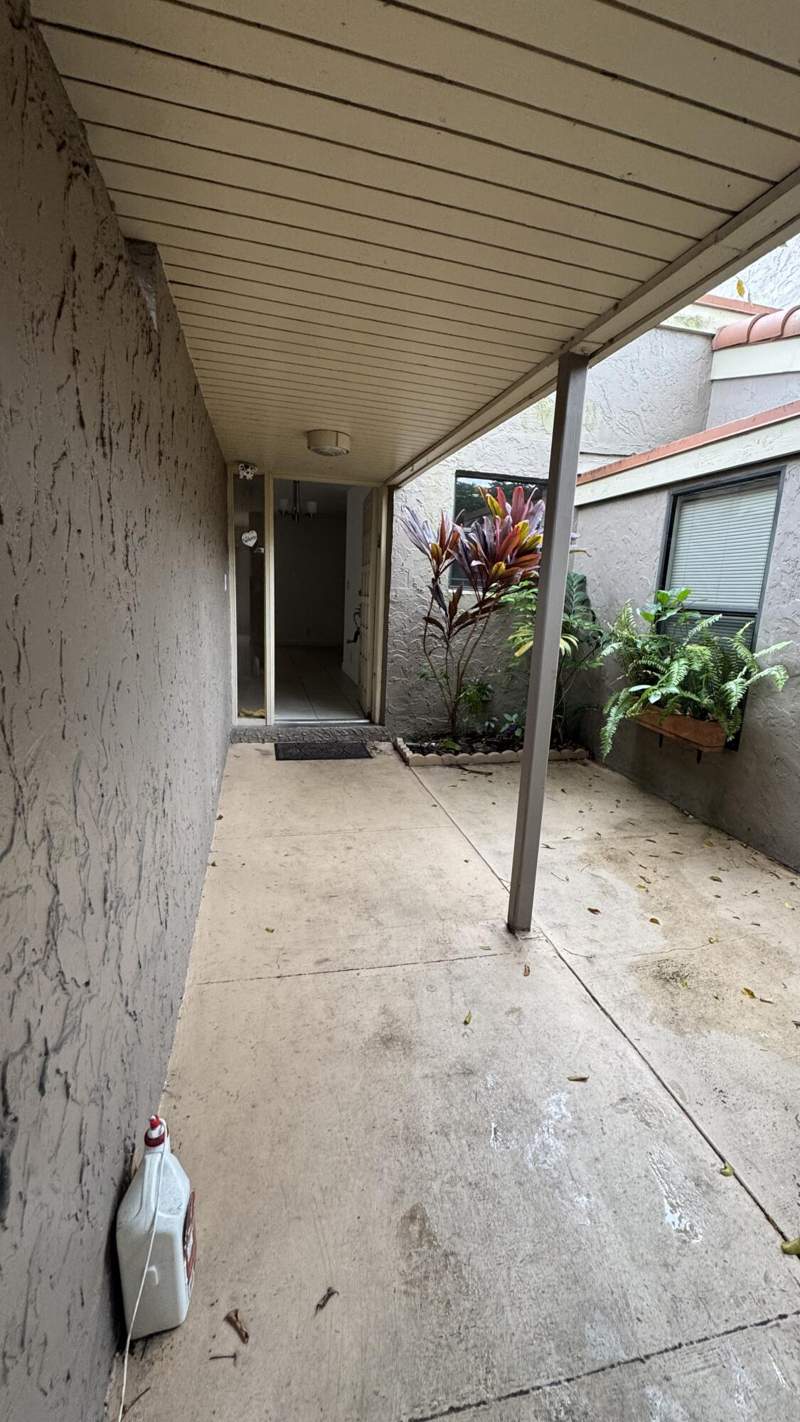 2 bedroom Townhouse at 802 Saint Andrews Road #15, Townhouses Of Emerald Hills, Hollywood — photo 5