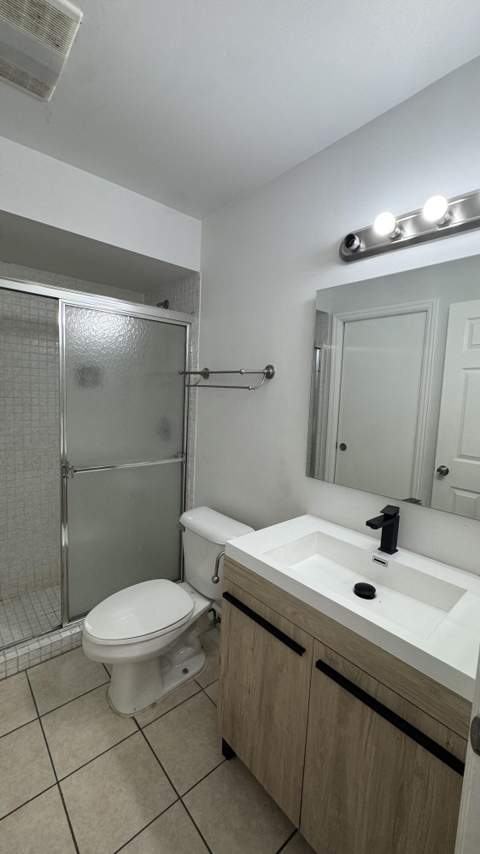 802 Saint Andrews Road #15, Hollywood FL - photo 10 of 53