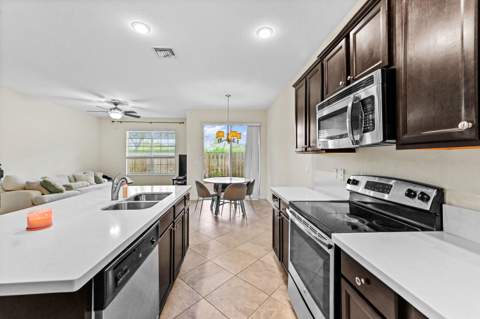 5053 Ellery Terrace, West Palm Beach FL - photo 15 of 35