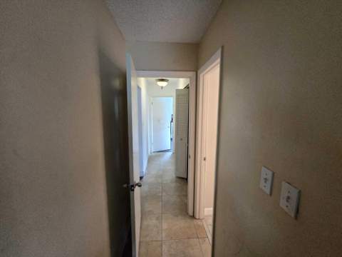 8111 NW 100th Terrace, Tamarac FL - photo 15 of 25