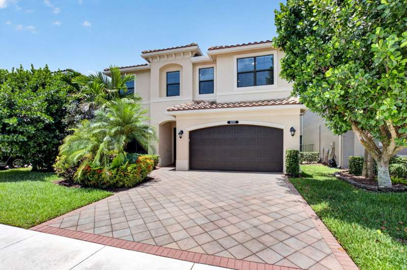 5 bedroom Single Family Residence at 8095 Ironstone Drive, Atlantic Commons Pl 5 / Tuscany, Delray Beach — photo 3
