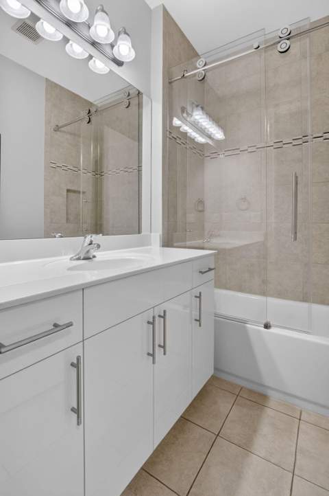 8095 Ironstone Drive, Delray Beach FL - photo 17 of 50