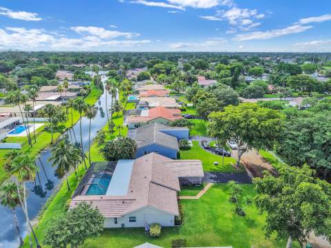 8975 NW 1st Street, Coral Springs FL - photo 9 of 72