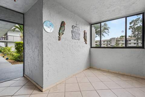 7515 NW 79th Avenue #109, Tamarac FL - photo 6 of 33