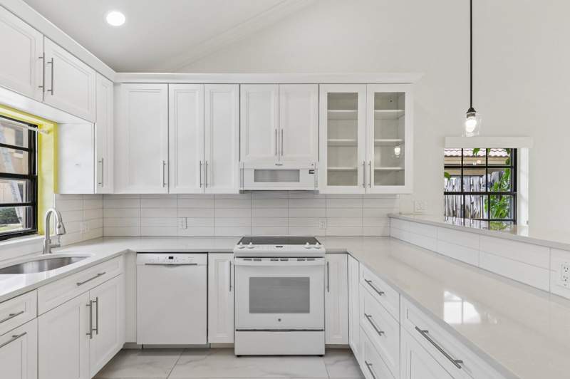 3 bedroom Townhouse at 2656 Riverside Drive #2656, Coral Springs Estate Townhomes , Coral Springs — photo 3
