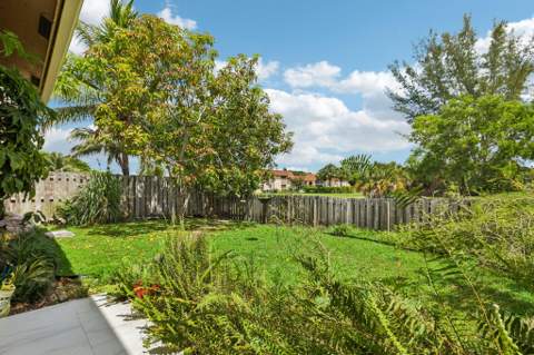2656 Riverside Drive #2656, Coral Springs FL - photo 8 of 32