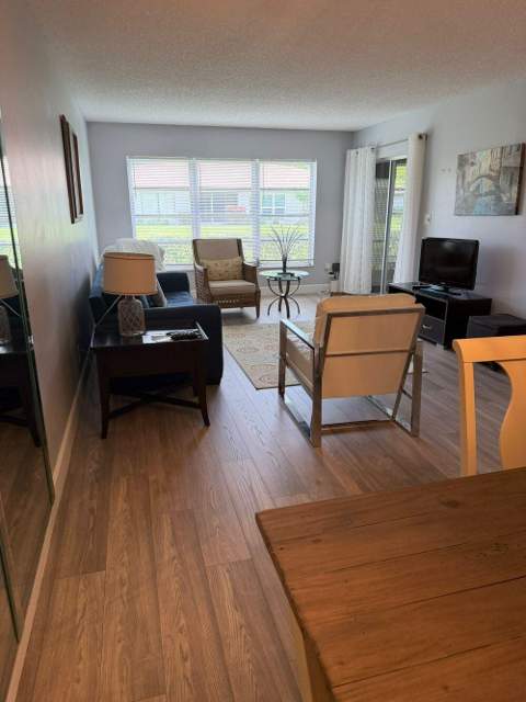 13283 Pineapple Palm Court #B, Delray Beach FL - photo 9 of 20