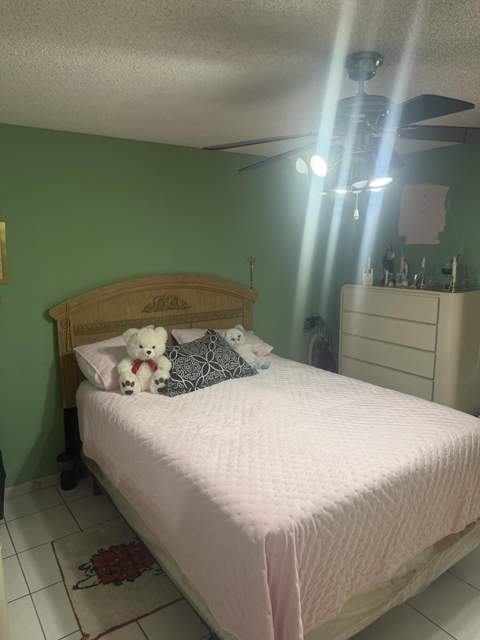 1304 Donwoods Lane, Royal Palm Beach FL - photo 16 of 39