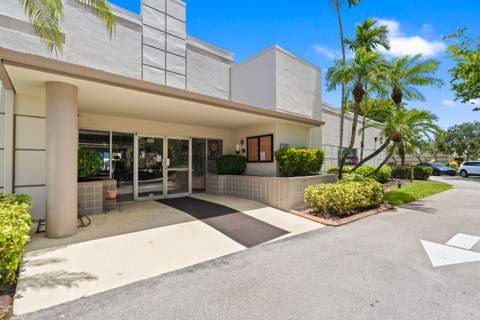 9305 Flynn Circle #6, Boca Raton FL - photo 13 of 27