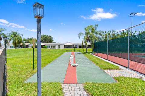 9305 Flynn Circle #6, Boca Raton FL - photo 23 of 27