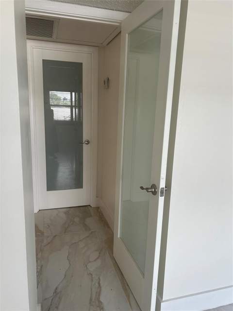 550 Bayshore Drive #102, Fort Lauderdale FL - photo 7 of 32